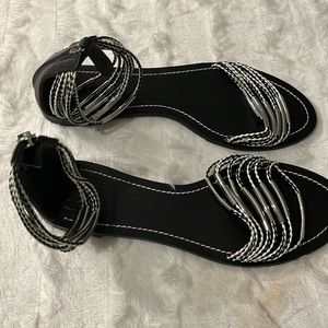 Tory Burch Mignon Rings Black with Silver Ankle Strap Sandals Size 9.5 NWT